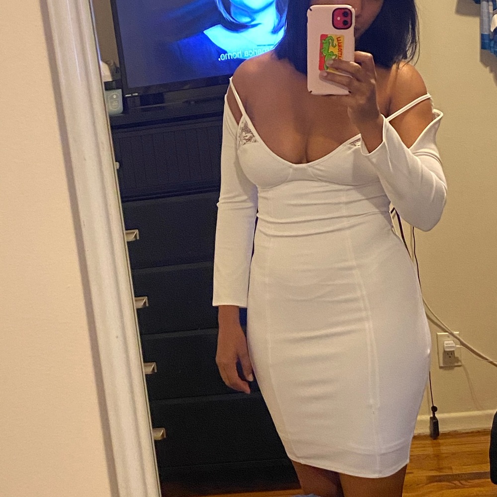 Bebe dress